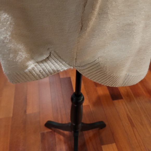 Tahari Slouchy Turtleneck Sweater - Picture 4 of 6